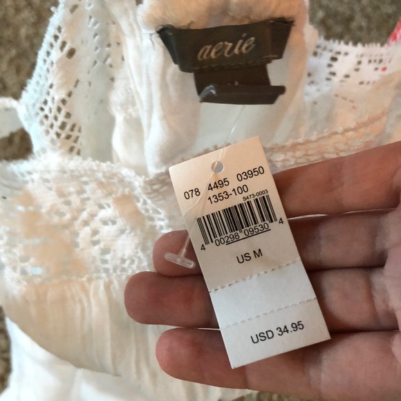 Cute lightweight aerie tank top never worn - Picture 2 of 3
